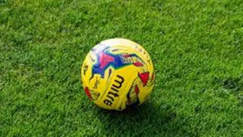 体坛盛宴落幕，亚洲新星闪耀奥运欧锦赛